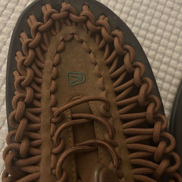 Womens KEEN UNEEK Paracord Braided Rope Brown Suede Sandals Size 10 Waterproof - Picture 11 of 11